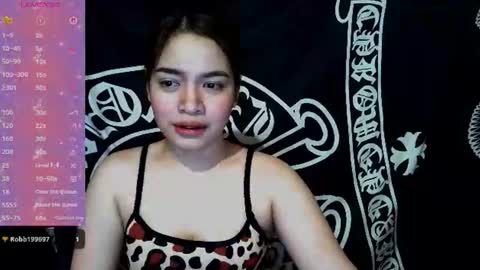 Snapshot of _preciousmoira chatting on 06-13-26, 12:41 _preciousmoira online show from 06-13-26, 12:41