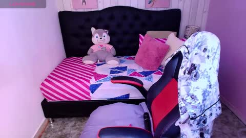 Rachel Jones  online show from 02-28-26, 11:28