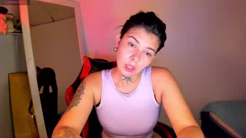 Stefany online show from 07-27-26, 04:14
