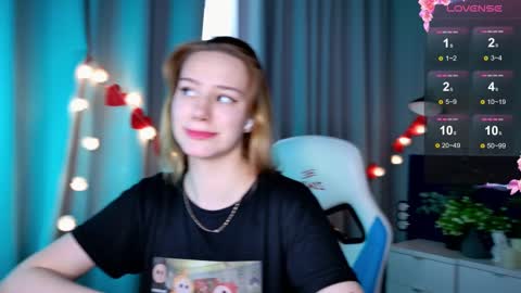 im Amy online show from 02-17-25, 09:35