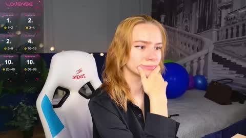 im Amy online show from 09-22-25, 06:04