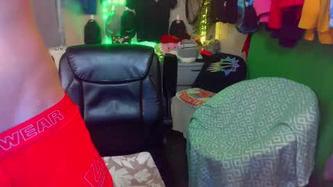 REDxxx online show from 12-23-24, 07:41