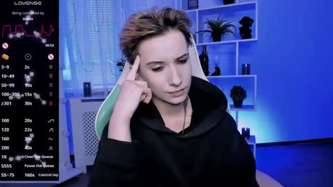 Rein online show from 04-24-26, 03:58