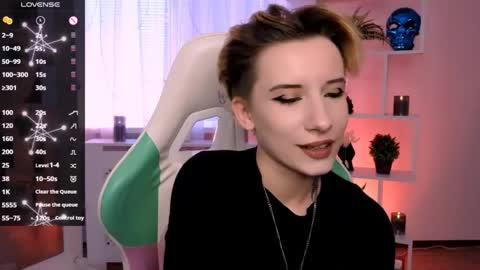 Snapshot of _rein_ramm chatting on 05-17-26, 02:24 Rein online show from 05-17-26, 02:24