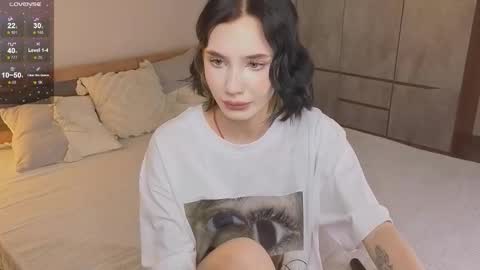 LISSAPVT IS OPEN online show from 10-25-25, 03:18