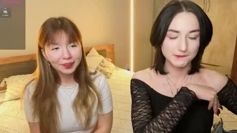 LISSAPVT IS OPEN online show from 04-25-26, 04:48