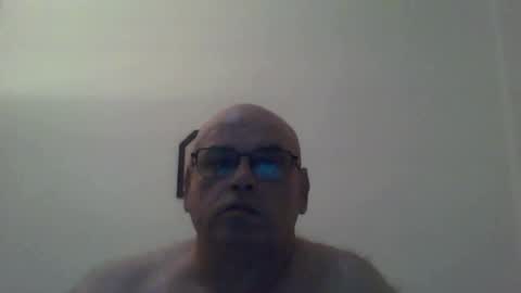 Snapshot of _reyi chatting on 05-17-26, 07:28 REY online show from 05-17-26, 07:28