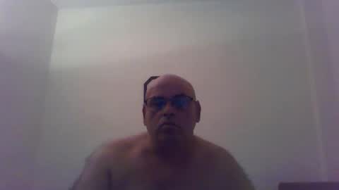 Snapshot of _reyi chatting on 05-22-26, 07:26 REY online show from 05-22-26, 07:26