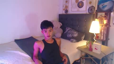 _robinmartinxx online show from 03-12-25, 12:57