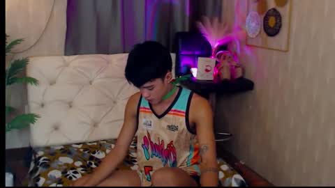 _robinmartinxx online show from 12-15-25, 05:34