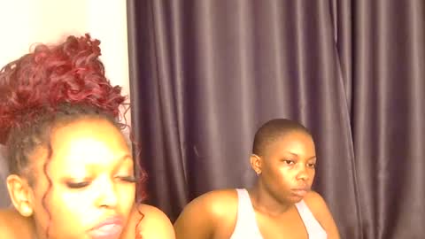Snapshot of _roxxana chatting on 07-14-26, 03:11 Roxxana online show from 07-14-26, 03:11