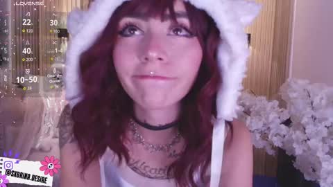 Snapshot of _sabrinaa_1 chatting on 10-28-25, 08:11 Sabrina online show from 10-28-25, 08:11