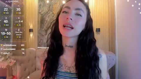 Snapshot of _sabrinaa_1 chatting on 06-11-26, 02:53 Sabrina online show from 06-11-26, 02:53