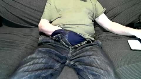 Snapshot of _samuel_ chatting on 06-12-26, 03:33 Samuel online show from 06-12-26, 03:33