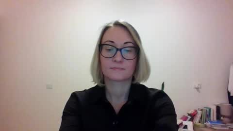 _sandyqueen__ online show from 12-19-25, 06:26