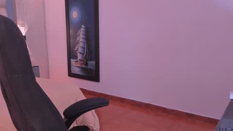 Sara online show from 01-15-25, 05:58