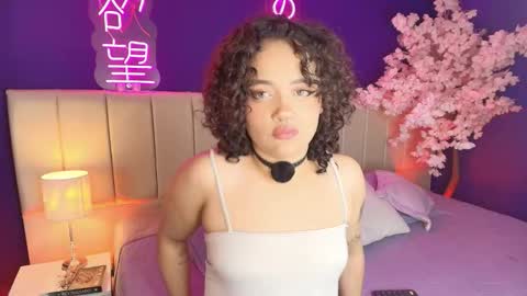 Sara online show from 02-25-26, 05:17