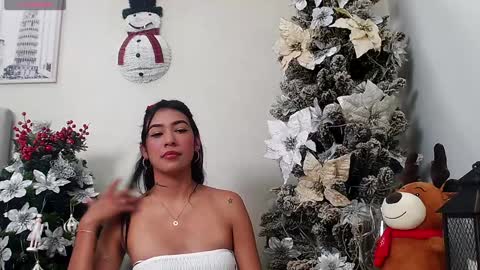 Sassy Girl online show from 12-31-24, 05:18