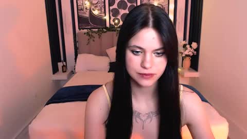 Snapshot of _scarlettlee_ chatting on 05-13-26, 02:25 _scarlettlee_ online show from 05-13-26, 02:25