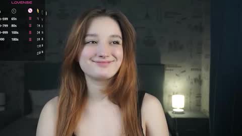 Amelie online show from 10-10-25, 03:11
