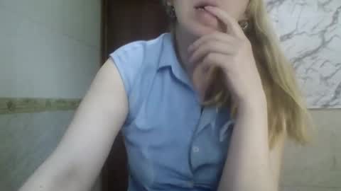  SexyXSveta  online show from 04-28-26, 06:18