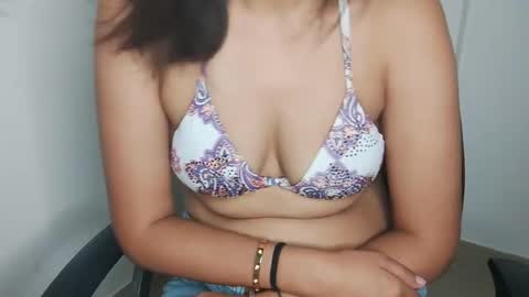 _shalini_0 online show from 10-14-25, 02:29