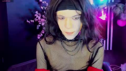 Snapshot of _shinmei_ chatting on 05-31-26, 05:37 Shin online show from 05-31-26, 05:37