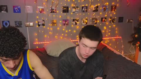 NATHANPVT IS OPEN online show from 12-04-24, 05:55