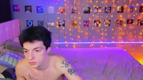 NATHANPVT IS OPEN online show from 01-08-25, 11:10