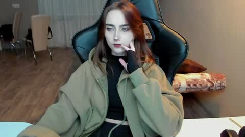 Snapshot of _silverdream chatting on 02-04-25, 08:28 _silverdream online show from 02-04-25, 08:28