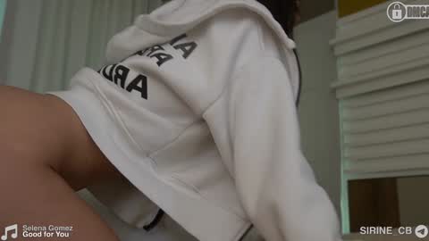 Snapshot of _sirine_ chatting on 12-21-24, 05:03 Marinette online show from 12-21-24, 05:03