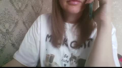 _sladkiegubki_ online show from 03-23-26, 09:02