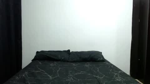 Sofia Parker online show from 11-11-25, 05:24