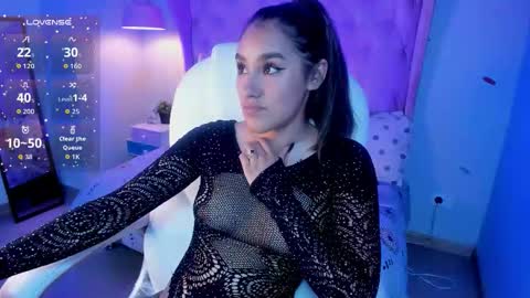 Sophie  online show from 01-16-26, 08:24