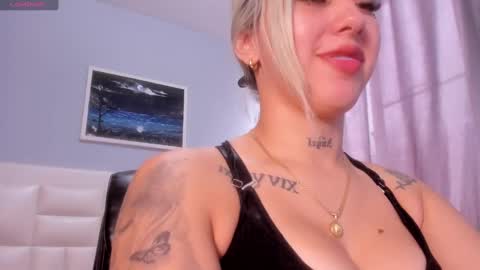 sophie online show from 01-29-25, 03:04