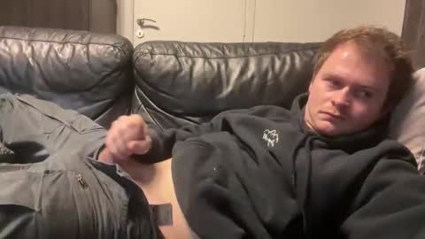 _stevie___ online show from 11-16-25, 01:49