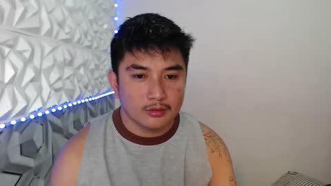 Snapshot of _superhotlatino_ chatting on 05-13-26, 03:20 _superhotlatino_ online show from 05-13-26, 03:20