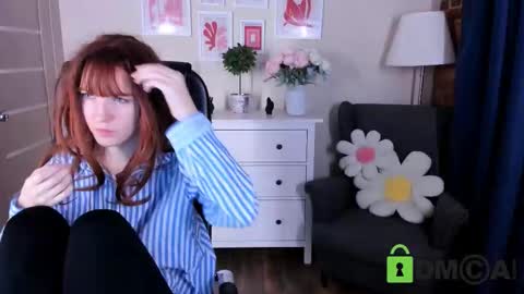 Snapshot of _suunbeam_ chatting on 02-25-26, 05:28 Sun online show from 02-25-26, 05:28