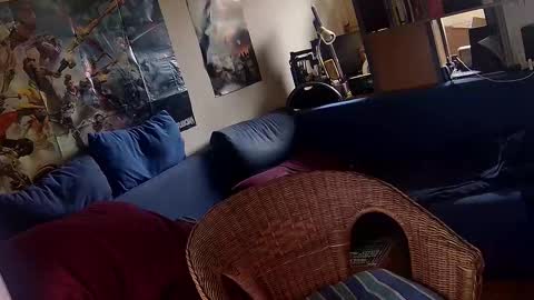 Snapshot of _svenerd87___ chatting on 10-28-25, 10:52 Sven online show from 10-28-25, 10:52