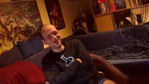 Snapshot of _svenerd87___ chatting on 11-01-25, 12:23 Sven online show from 11-01-25, 12:23