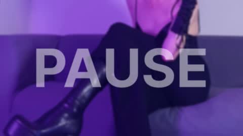 Snapshot of _swaa chatting on 02-13-25, 03:14 Ann online show from 02-13-25, 03:14