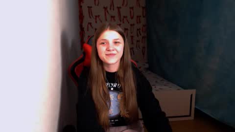 Mari online show from 12-15-25, 03:27