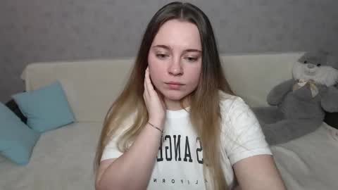 Lana online show from 02-26-25, 12:03