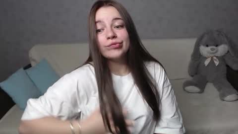 Lana online show from 10-16-25, 07:20