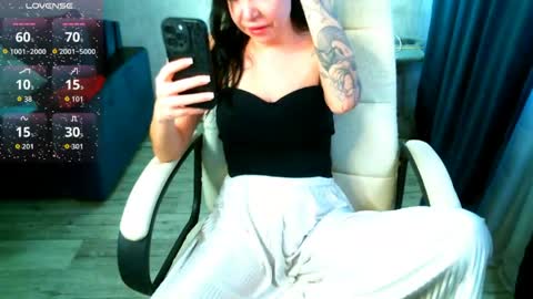 Milana   welcome to my world  online show from 04-07-26, 10:48