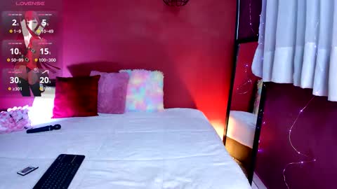    online show from 12-01-25, 01:49