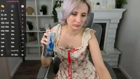 Snapshot of _taylor_moon chatting on 11-13-25, 01:21 Taylor online show from 11-13-25, 01:21