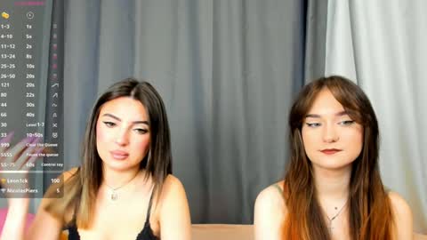 Snapshot of _teona_ann_for_you_ chatting on 01-17-25, 06:36 Teona and Annred hair online show from 01-17-25, 06:36