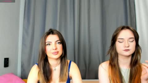 Snapshot of _teona_ann_for_you_ chatting on 01-29-25, 06:33 Teona and Annred hair online show from 01-29-25, 06:33