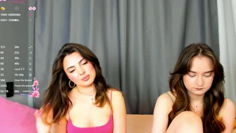 Snapshot of _teona_ann_for_you_ chatting on 01-31-25, 09:48 Teona and Annred hair online show from 01-31-25, 09:48